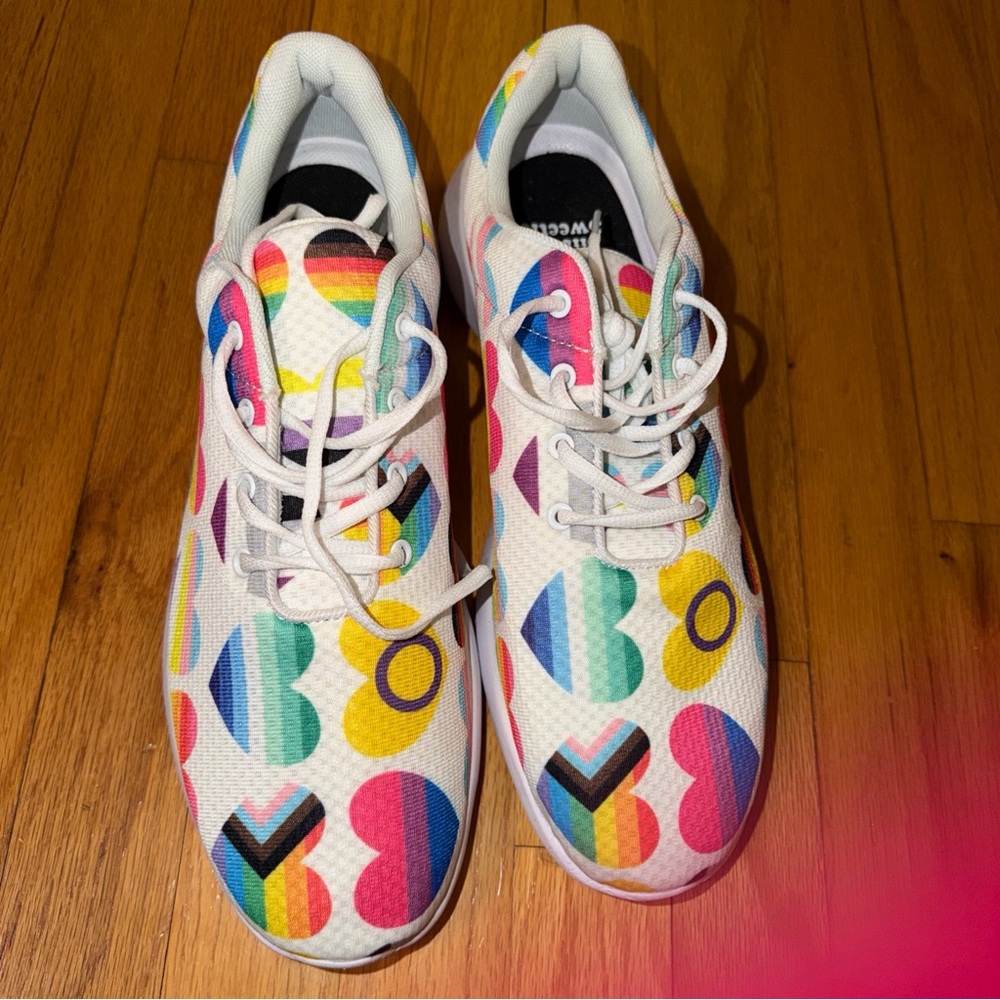 Offbeat sweetie sz 11.5 hearts pride trans 🏳️‍⚧️ lgbtq 🏳️‍🌈 sneakers